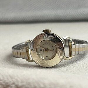 Timex Cavatina Watch and Bezel with Twisto Band, READ